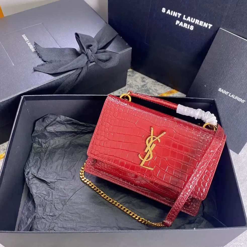 SUNSET LEATHER IN YSL SHINY CROCODILE-EMBOSSED 0605